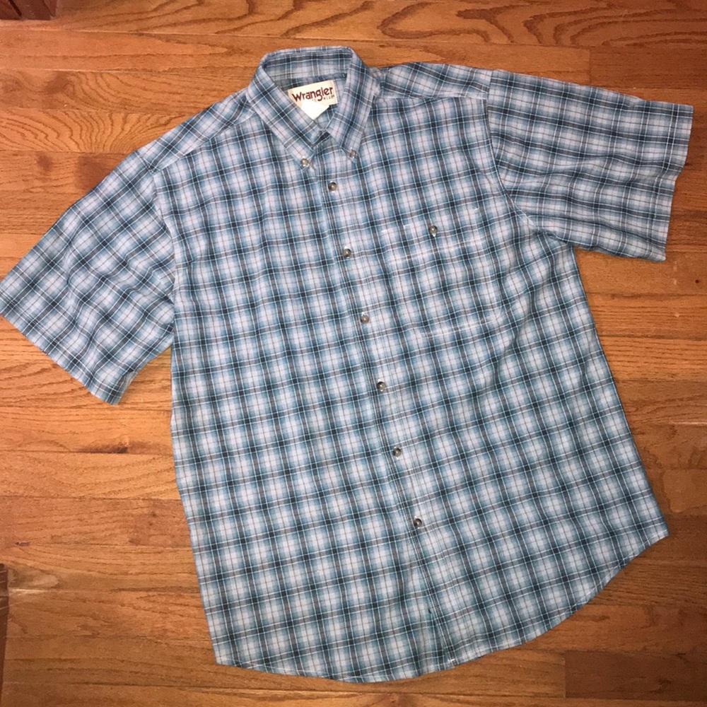 Wrangler Short Sleeve Button Up Shirt Large